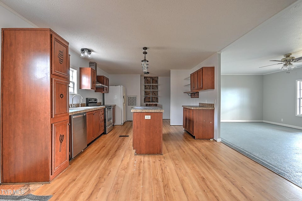 Photo #10: 147 Annies Drive