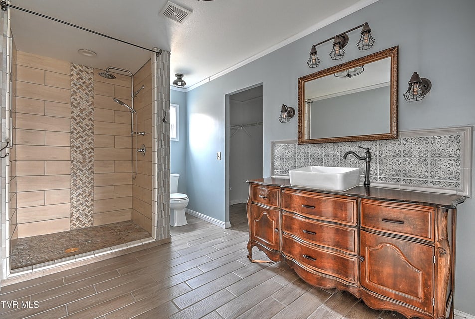 Photo #23: 147 Annies Drive