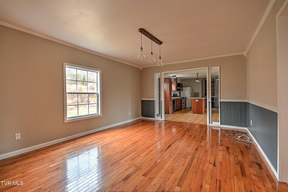 Photo #26: 147 Annies Drive