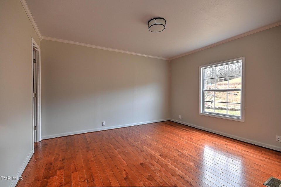 Photo #28: 147 Annies Drive