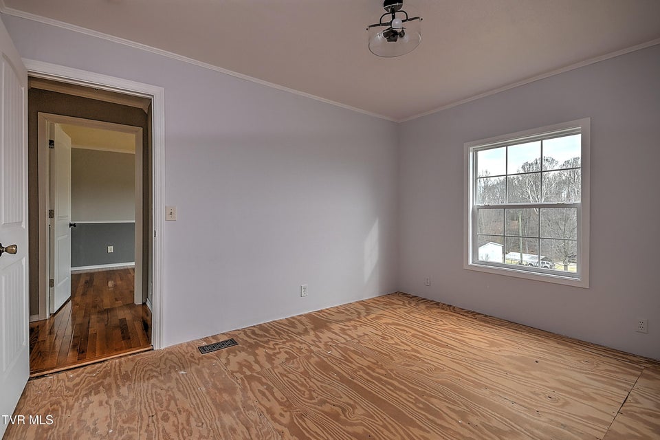 Photo #31: 147 Annies Drive