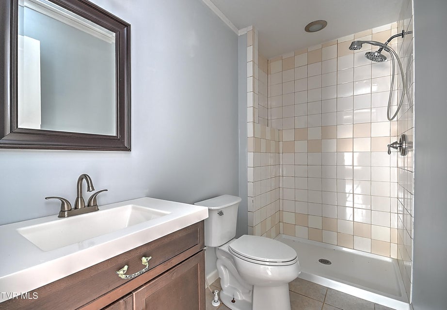 Photo #32: 147 Annies Drive