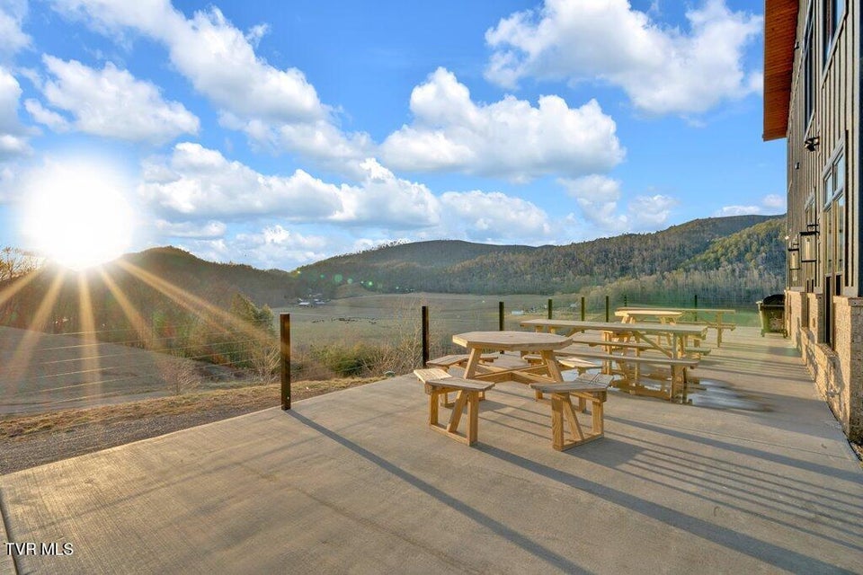 Photo #9: 817 Neva View Lane