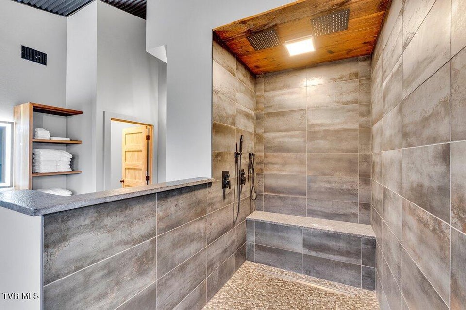 Photo #45: 817 Neva View Lane