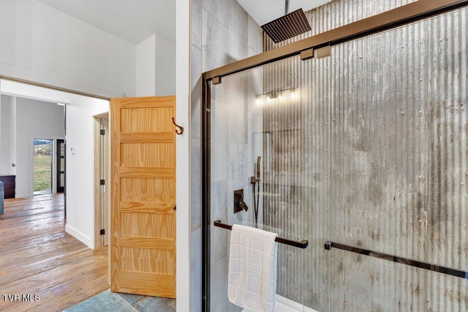 Photo #53: 817 Neva View Lane