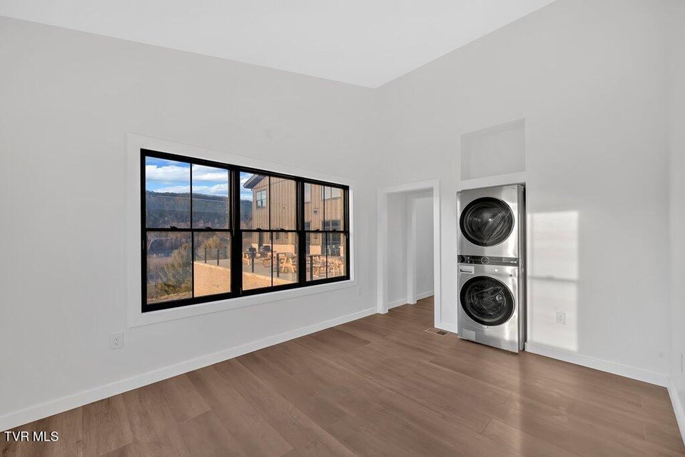 Photo #65: 817 Neva View Lane