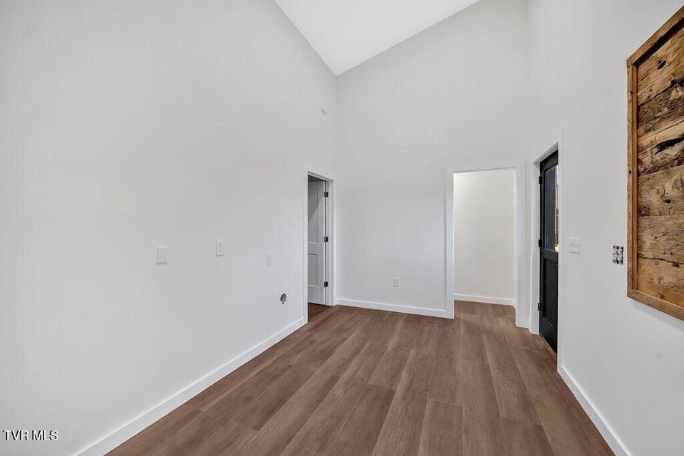 Photo #66: 817 Neva View Lane