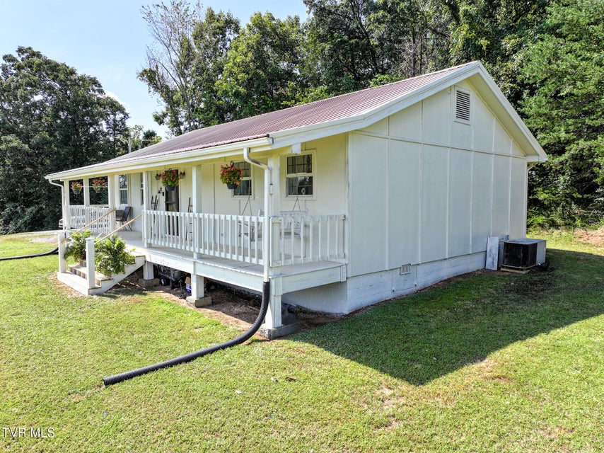 Photo #4: 2945 Enka Highway Highway