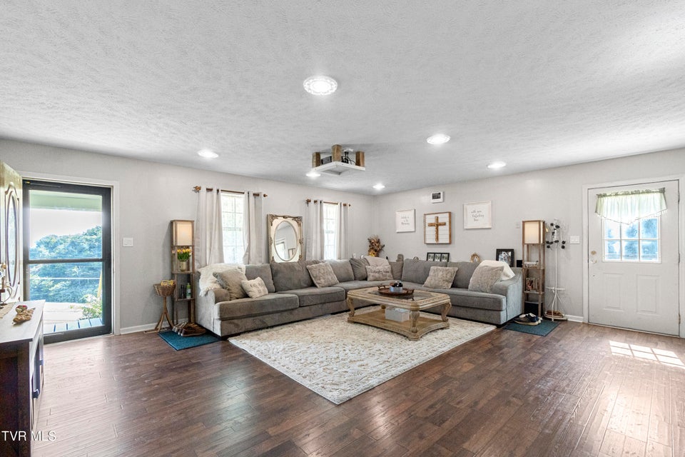 Photo #6: 2945 Enka Highway Highway