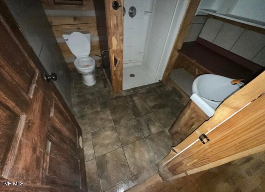 Photo #10: 335 Bear Cage Road