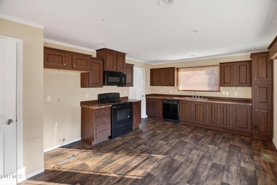 Photo #6: 238 Overlook Lane