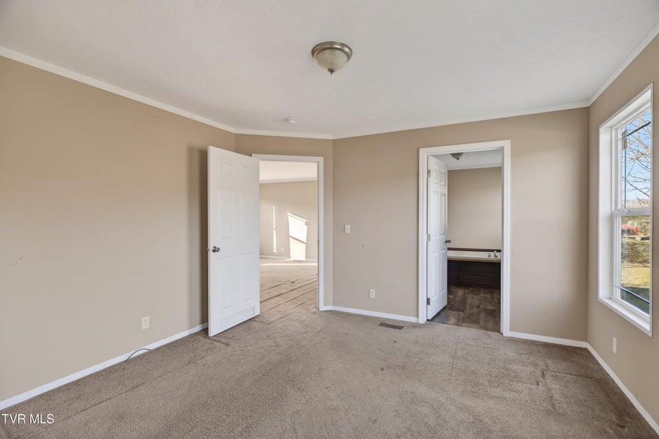 Photo #10: 238 Overlook Lane