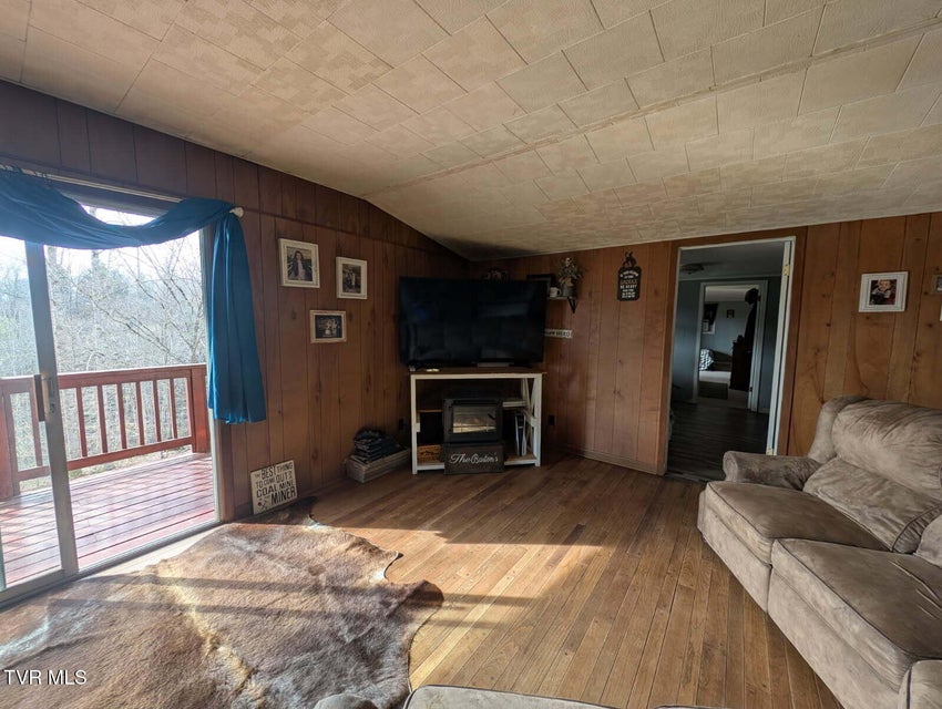 Photo #31: 290 Tivis Ridge