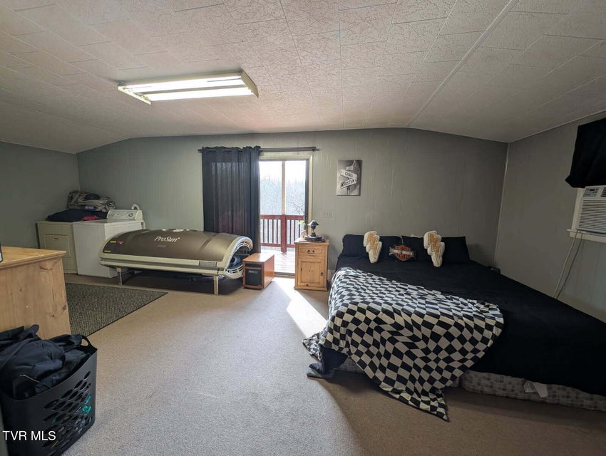 Photo #37: 290 Tivis Ridge