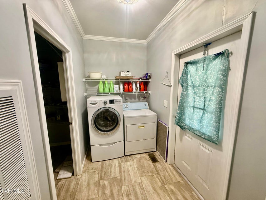 Photo #18: 219 Ridge Road