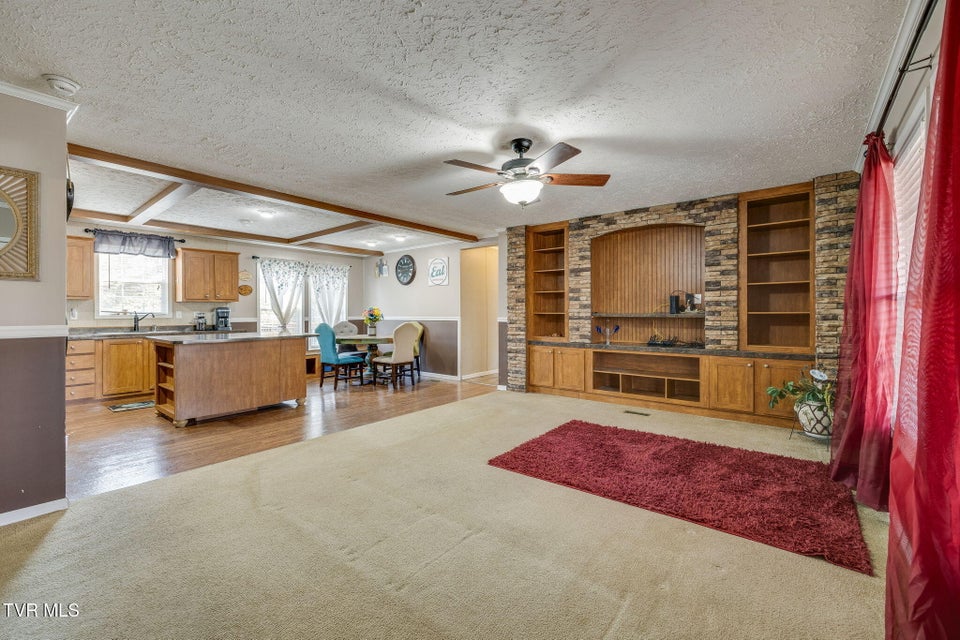 Photo #4: 112 Dahlia Street