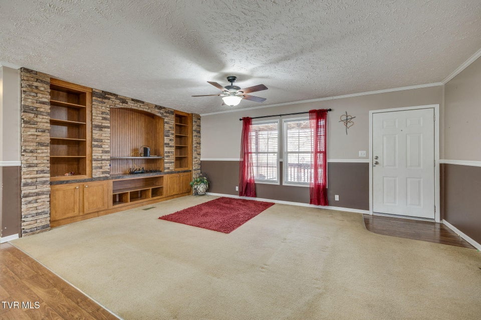 Photo #5: 112 Dahlia Street