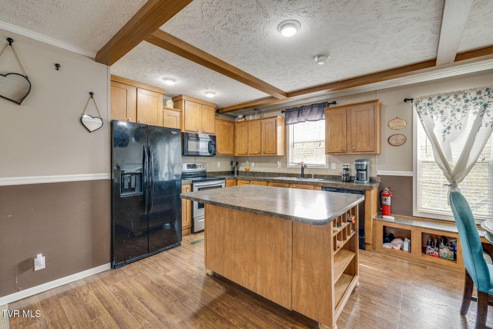 Photo #9: 112 Dahlia Street