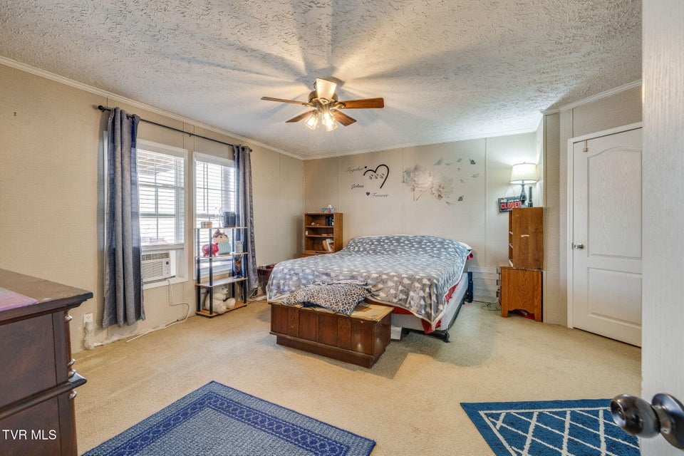 Photo #12: 112 Dahlia Street