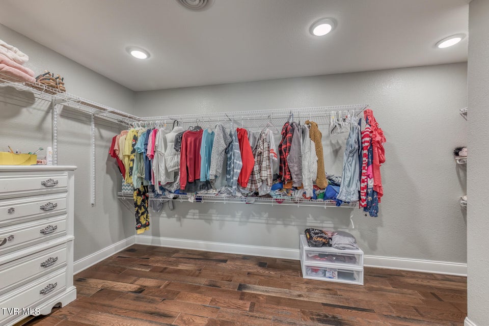 Photo #29: 228 Country Meadows Circle