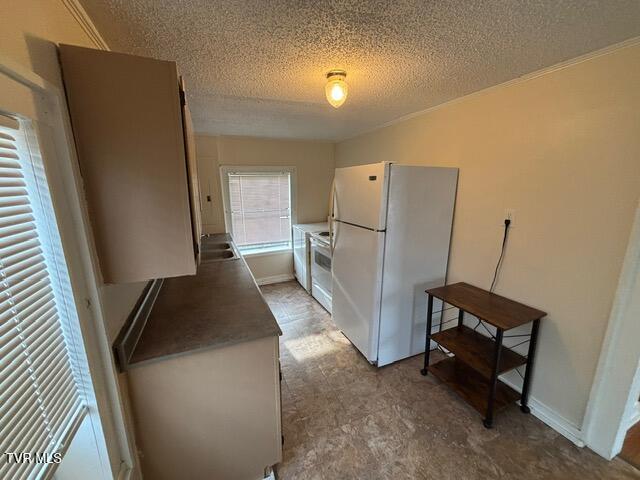 Photo #5: 507 Franklin Street