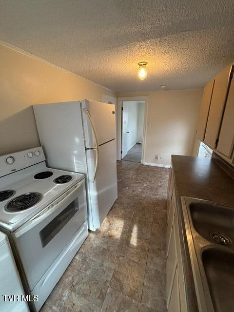 Photo #6: 507 Franklin Street