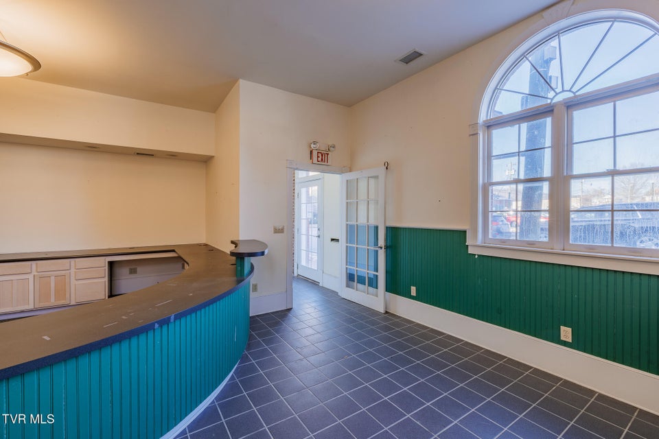 Photo #5: 218 & 216 Gay St 