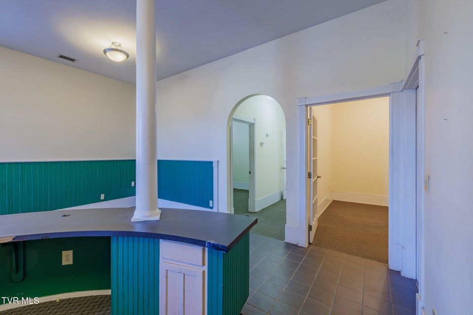 Photo #9: 218 & 216 Gay St 