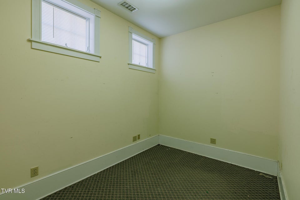 Photo #10: 218 & 216 Gay St 