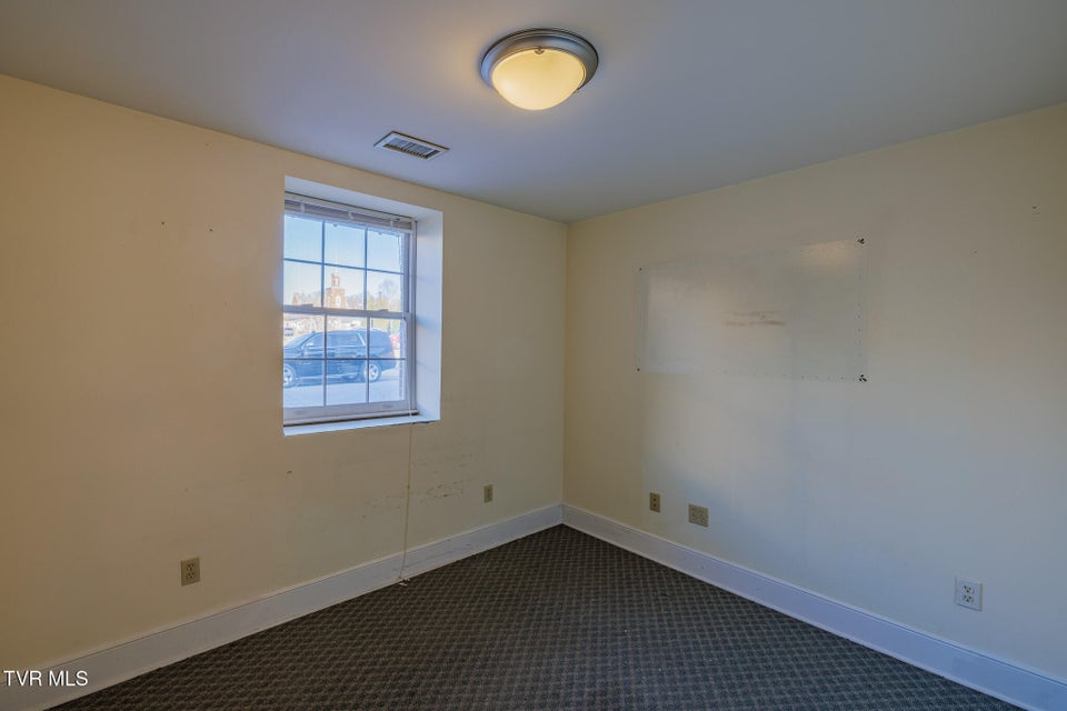 Photo #18: 218 & 216 Gay St 