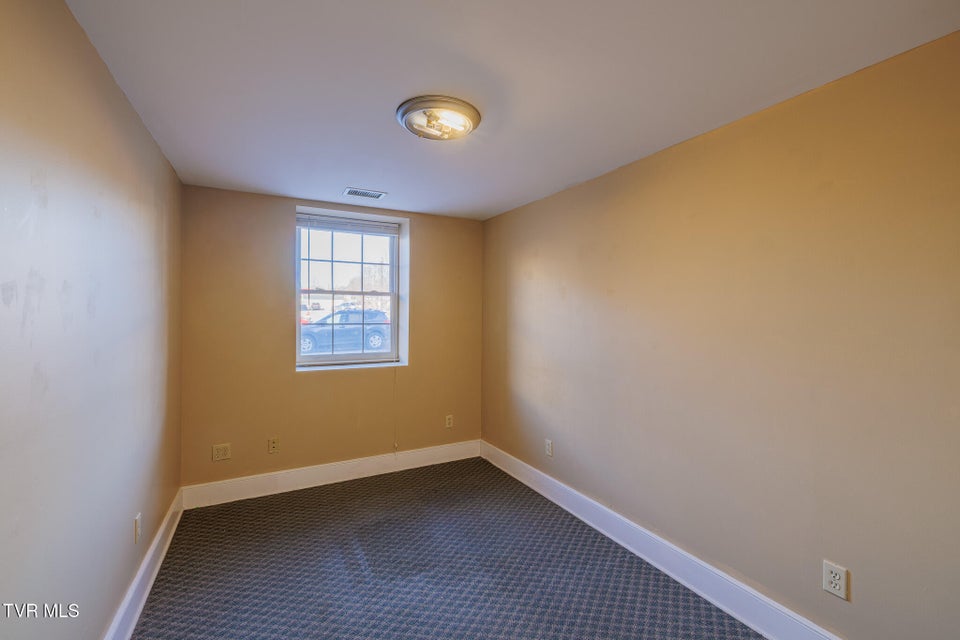 Photo #20: 218 & 216 Gay St 