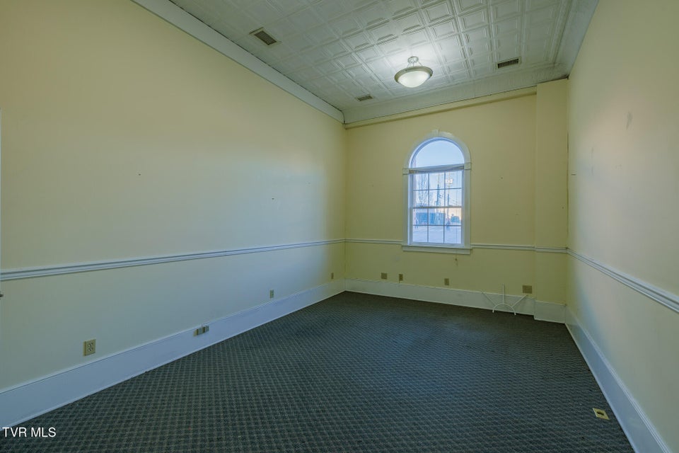 Photo #32: 218 & 216 Gay St 