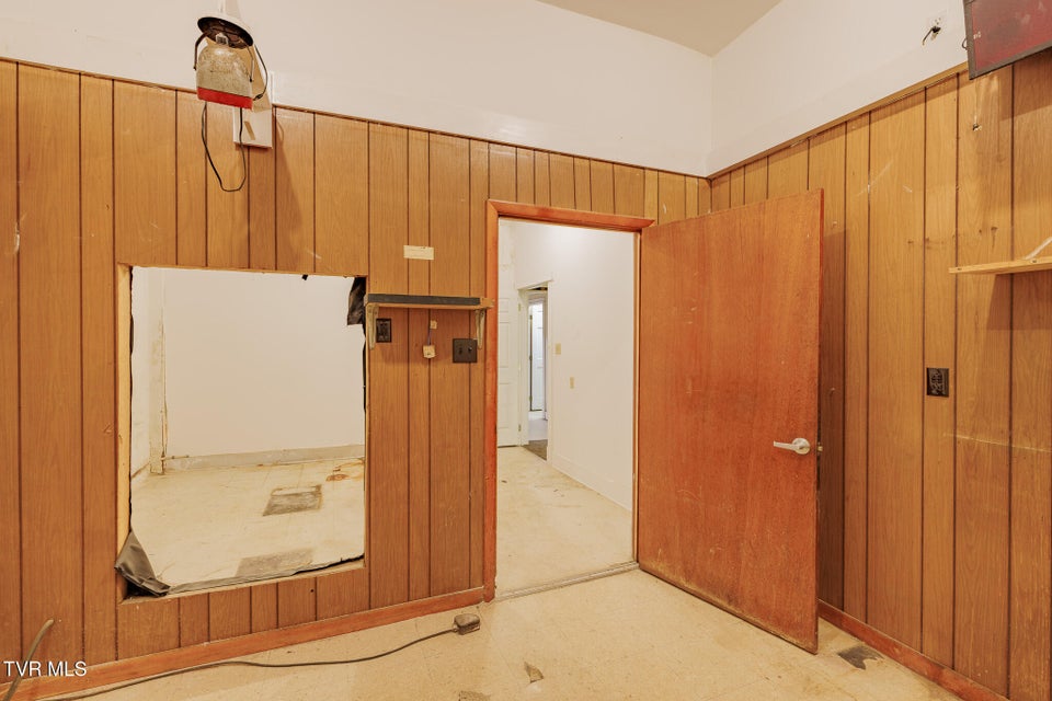 Photo #39: 218 & 216 Gay St 