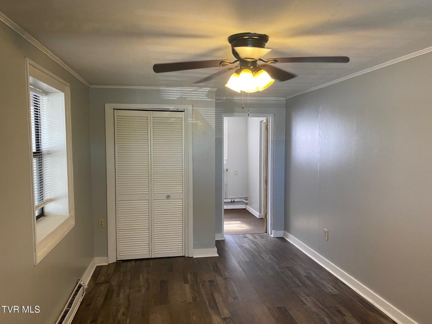 Photo #26: 507 Franklin Street