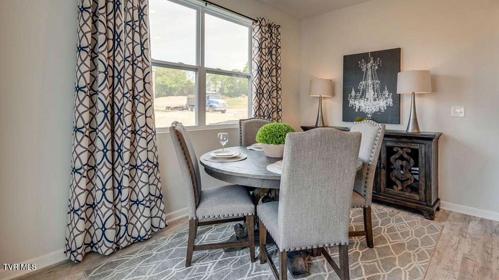 Photo #9: 216 Artist Avenue 