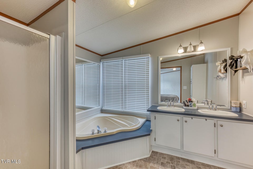 Photo #9: 500 Pear Tree Lane