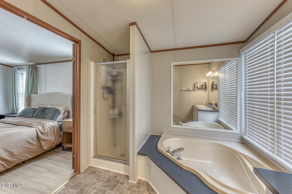 Photo #10: 500 Pear Tree Lane