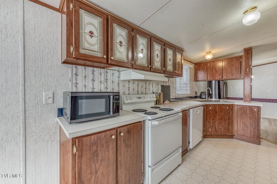 Photo #14: 500 Pear Tree Lane