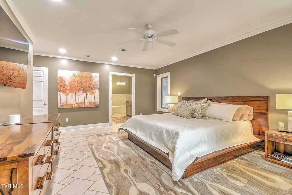 Photo #27: 200 Heather View Drive