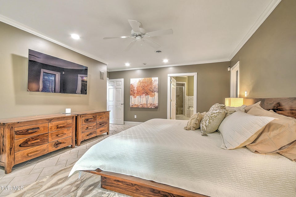 Photo #28: 200 Heather View Drive