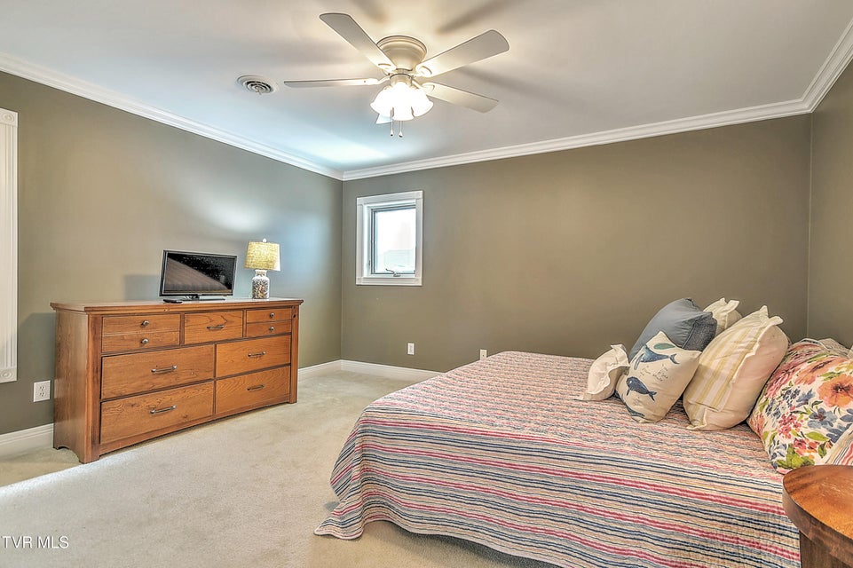 Photo #40: 200 Heather View Drive