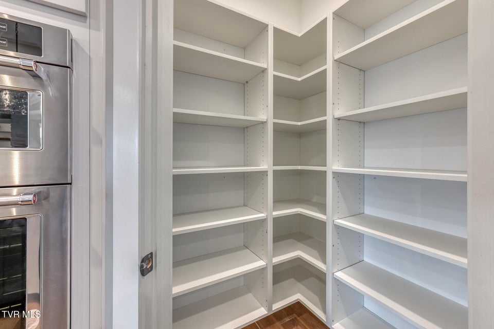 Photo #21: 3 Sweet Pea Terrace