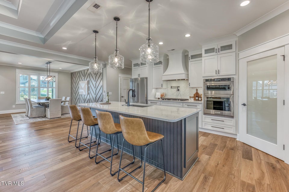 Photo #22: 3 Sweet Pea Terrace