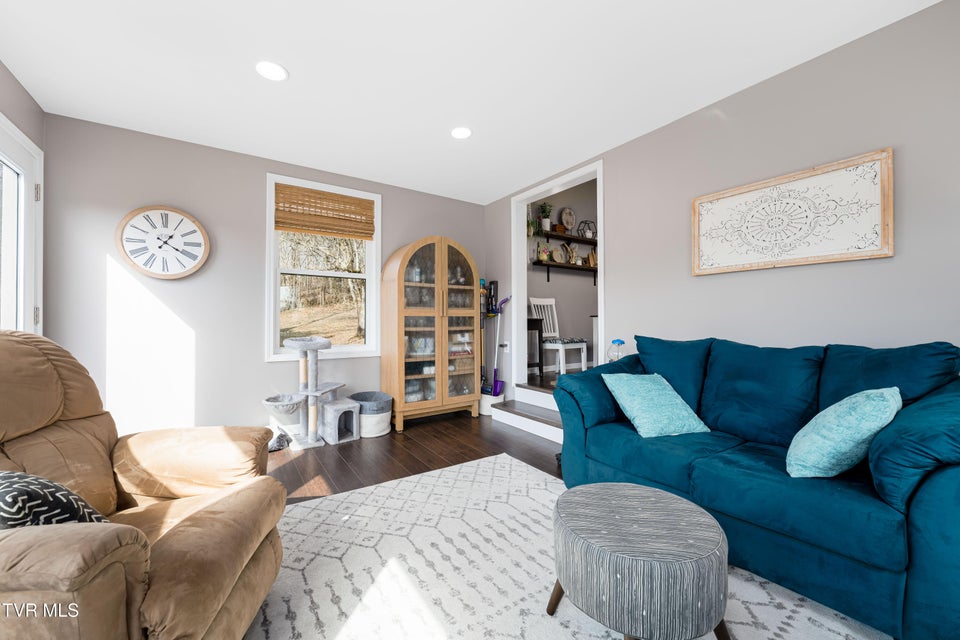 Photo #21: 125 Rosebud Lane