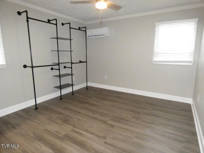 Photo #8: 31157 Princeton Avenue