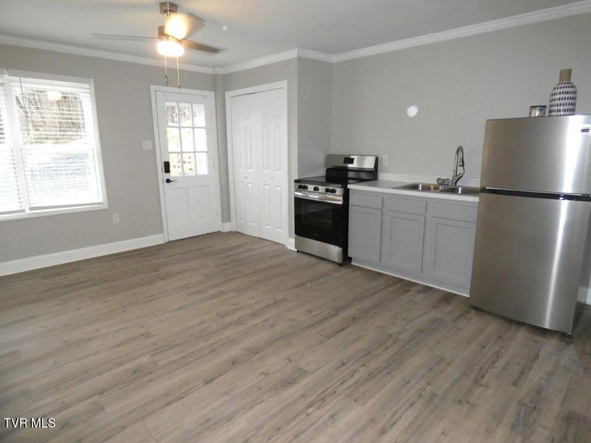 Photo #34: 31157 Princeton Avenue