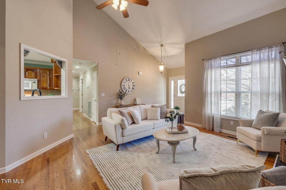 Photo #5: 4105 Nickleby Court