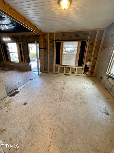 Photo #11: 416 Opekiska Street