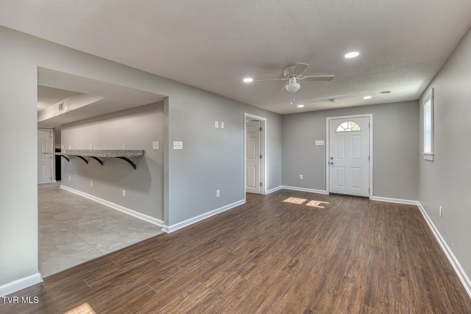 Photo #30: 1216 Norway Street