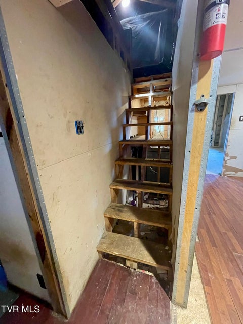 Photo #22: 416 Opekiska Street